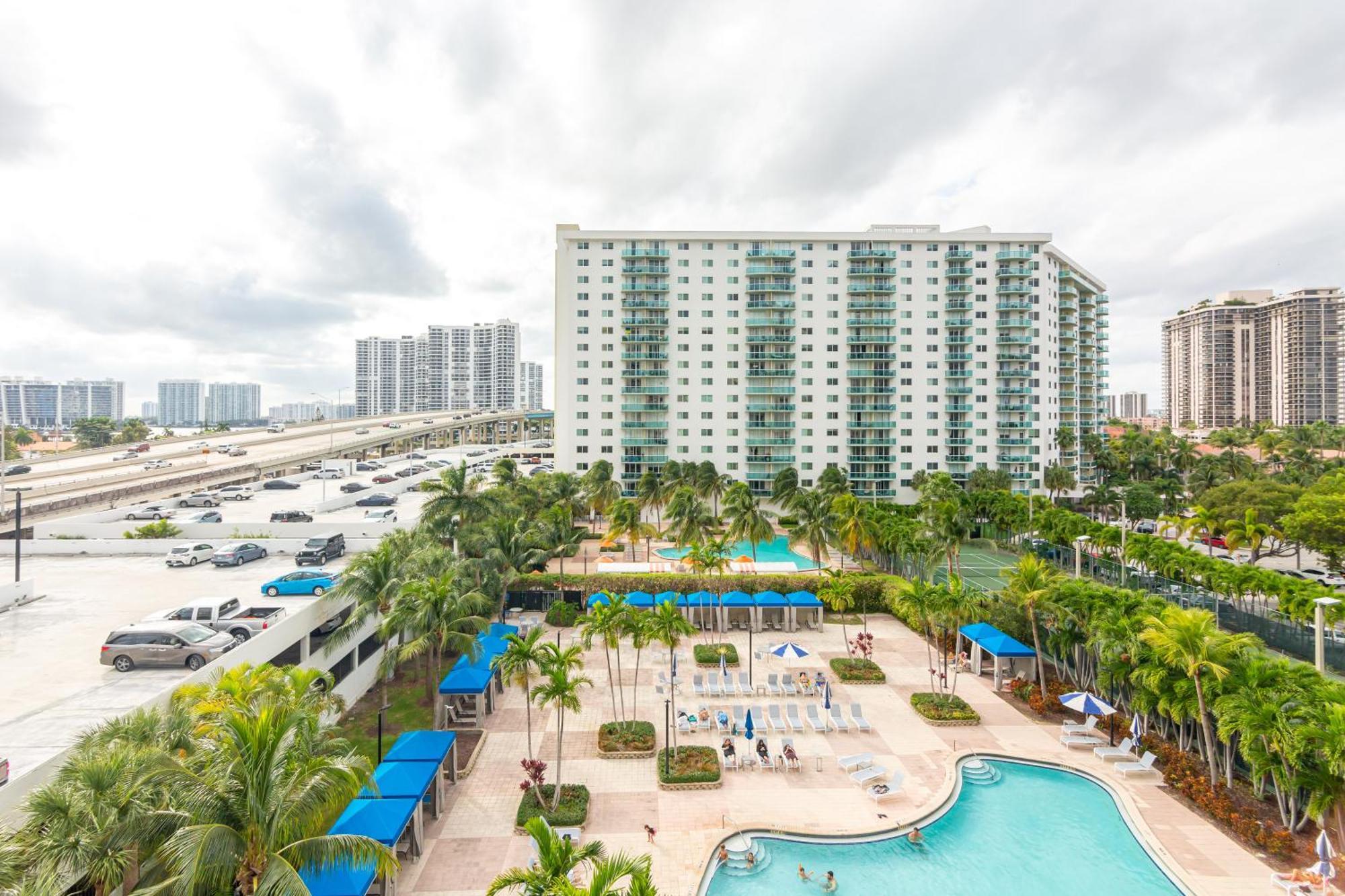 Ocean Reserve Sunny Isles Beach Εξωτερικό φωτογραφία