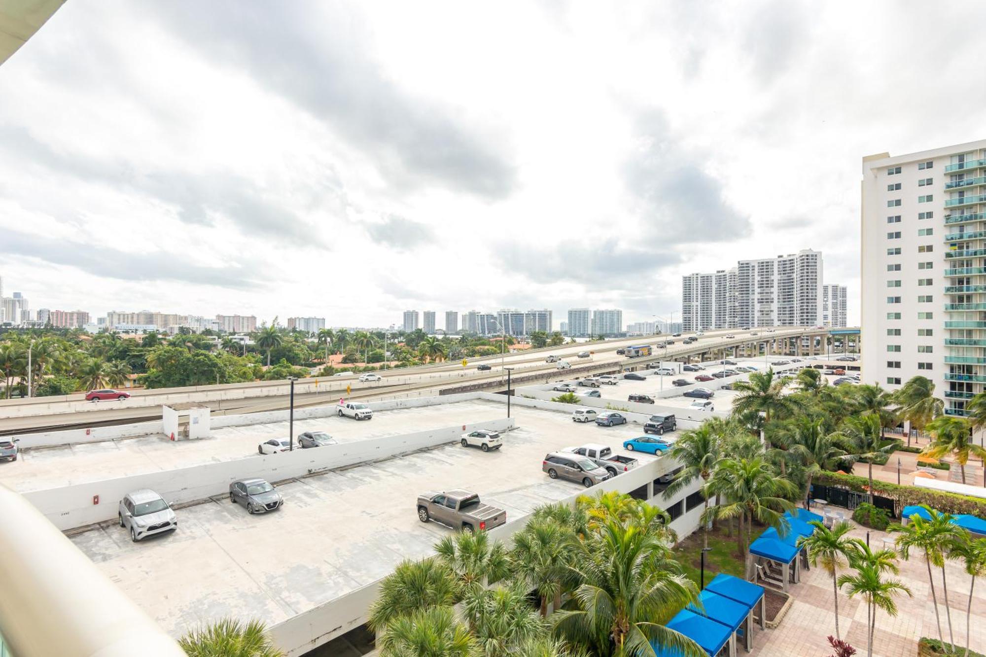 Ocean Reserve Sunny Isles Beach Εξωτερικό φωτογραφία